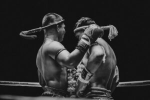 Muay Thai vs Kickboxing: Rules and Techniques Compared